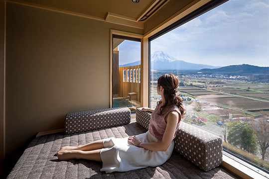 富士山温泉 ホテル鐘山苑